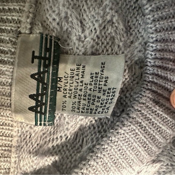M.A.T | vintage periwinkle cable knit sweater womens medium wool acrylic cozy - Picture 5 of 6